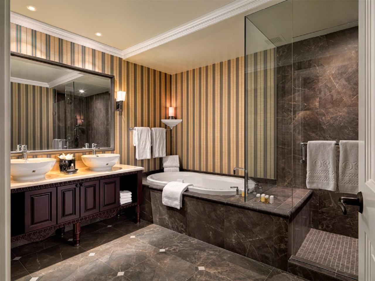 One Bedroom Suite, Residential View, King,1189097878:JPEG
