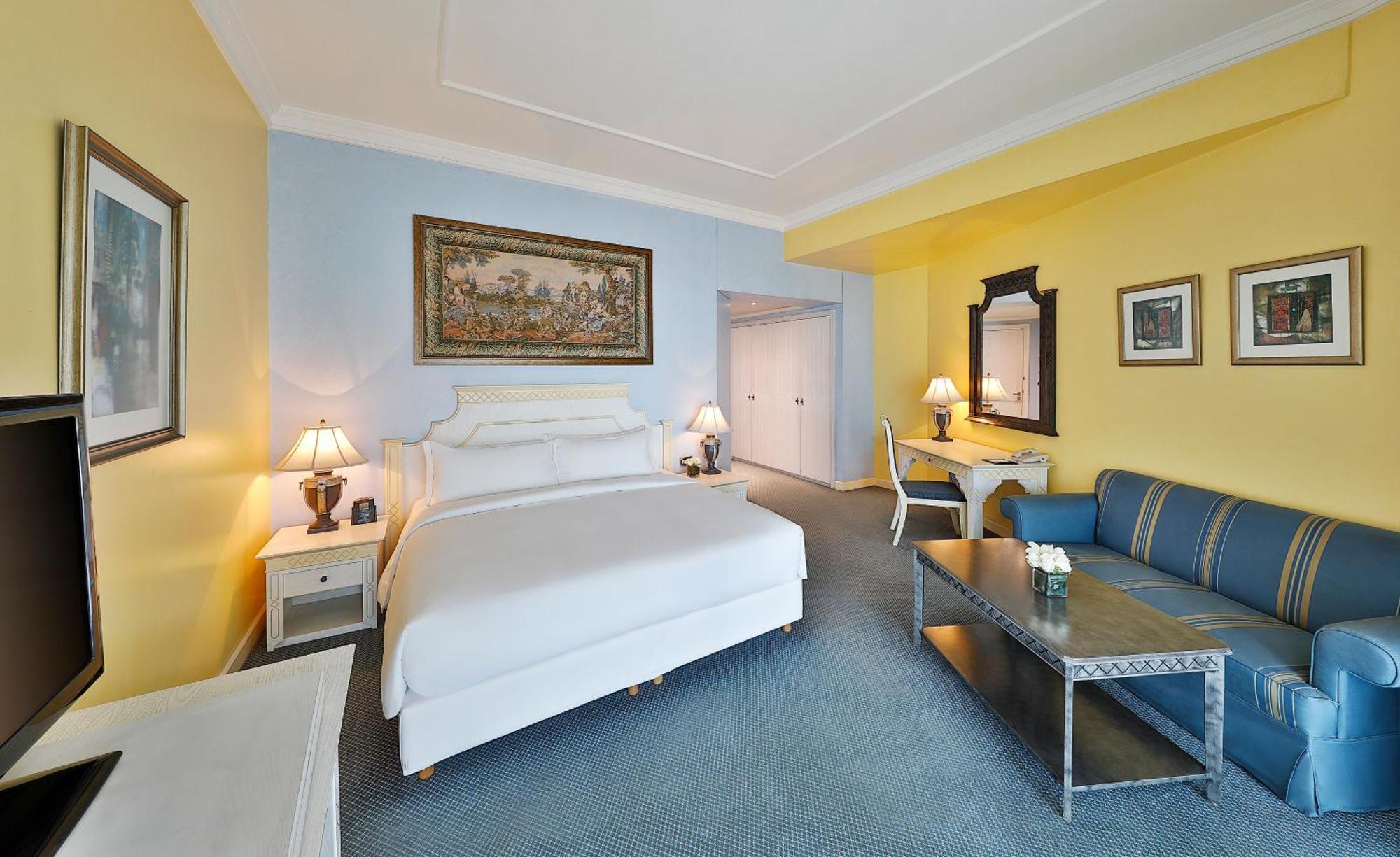 Executive King Room - Lounge Access