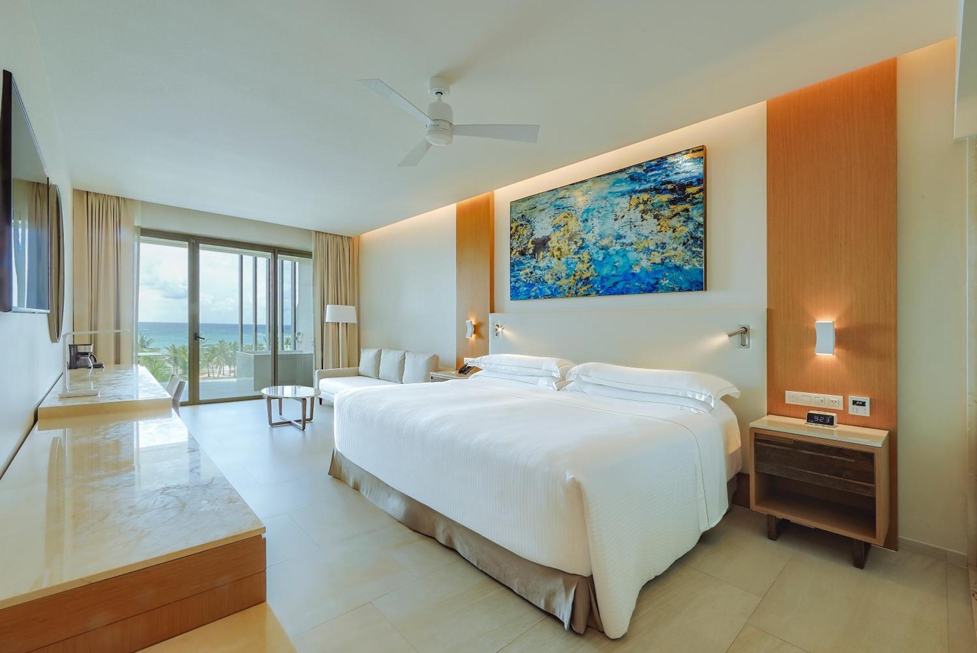 Junior Suite Ocean Front