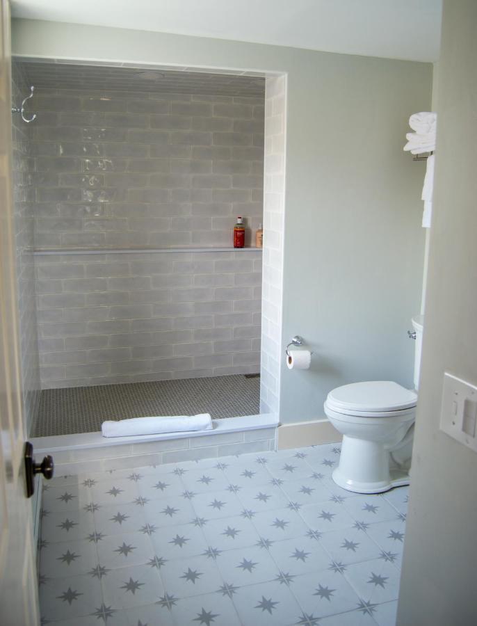 Deluxe King Suite,1757031310:JPEG