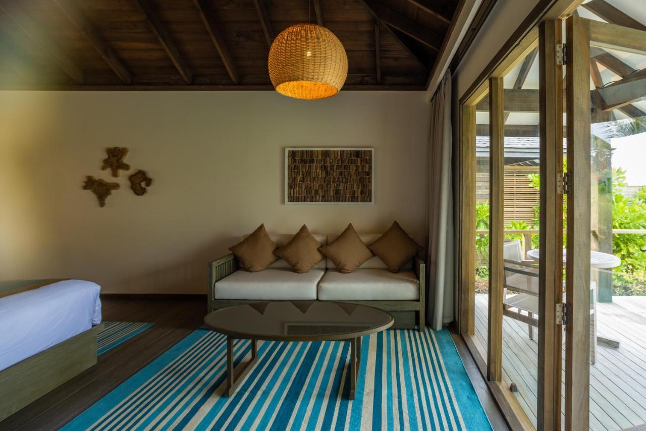 Dheru Beach Villa