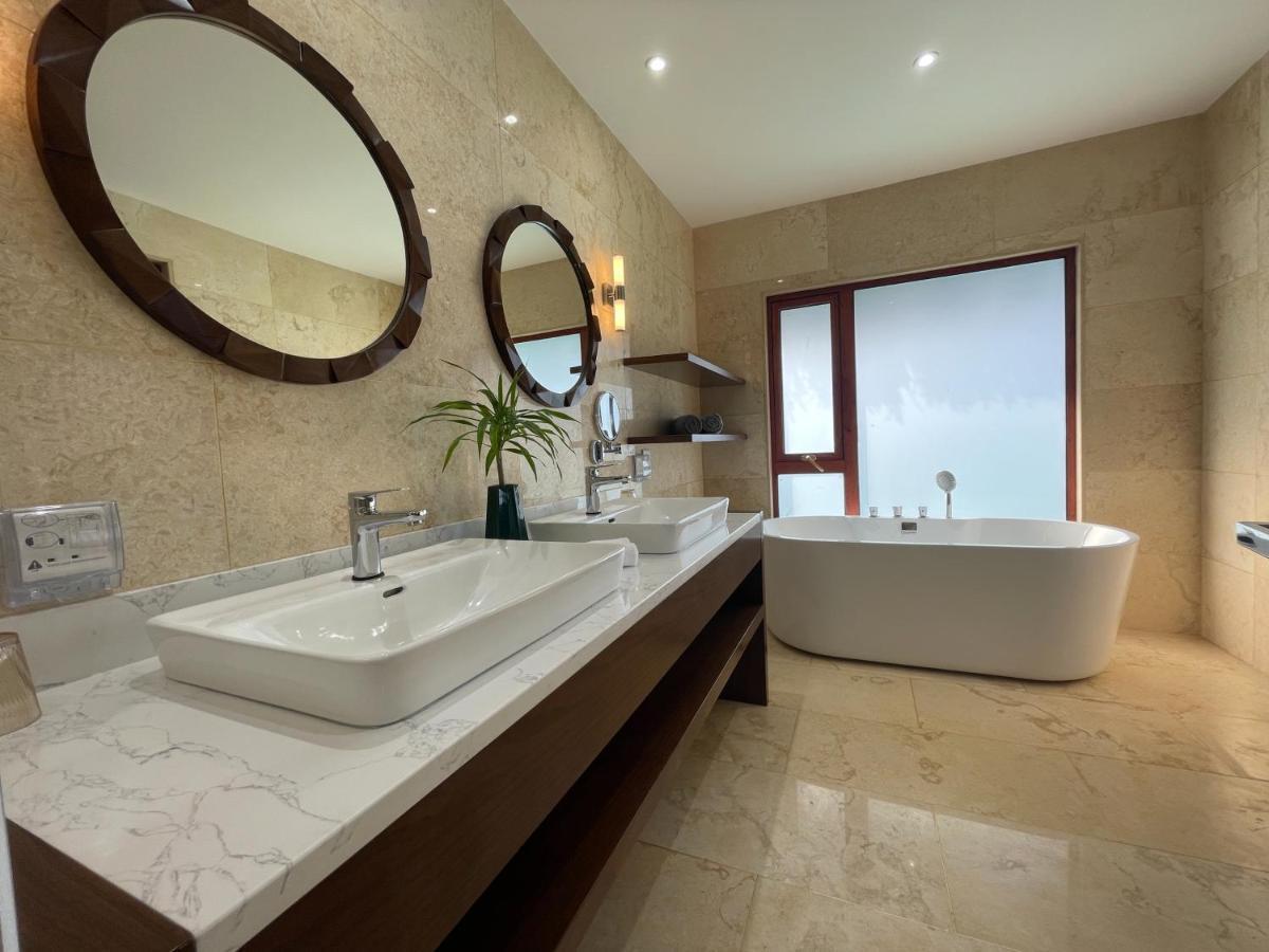 Duplex Overwater Villa with Private Pool,1469603939:JPEG