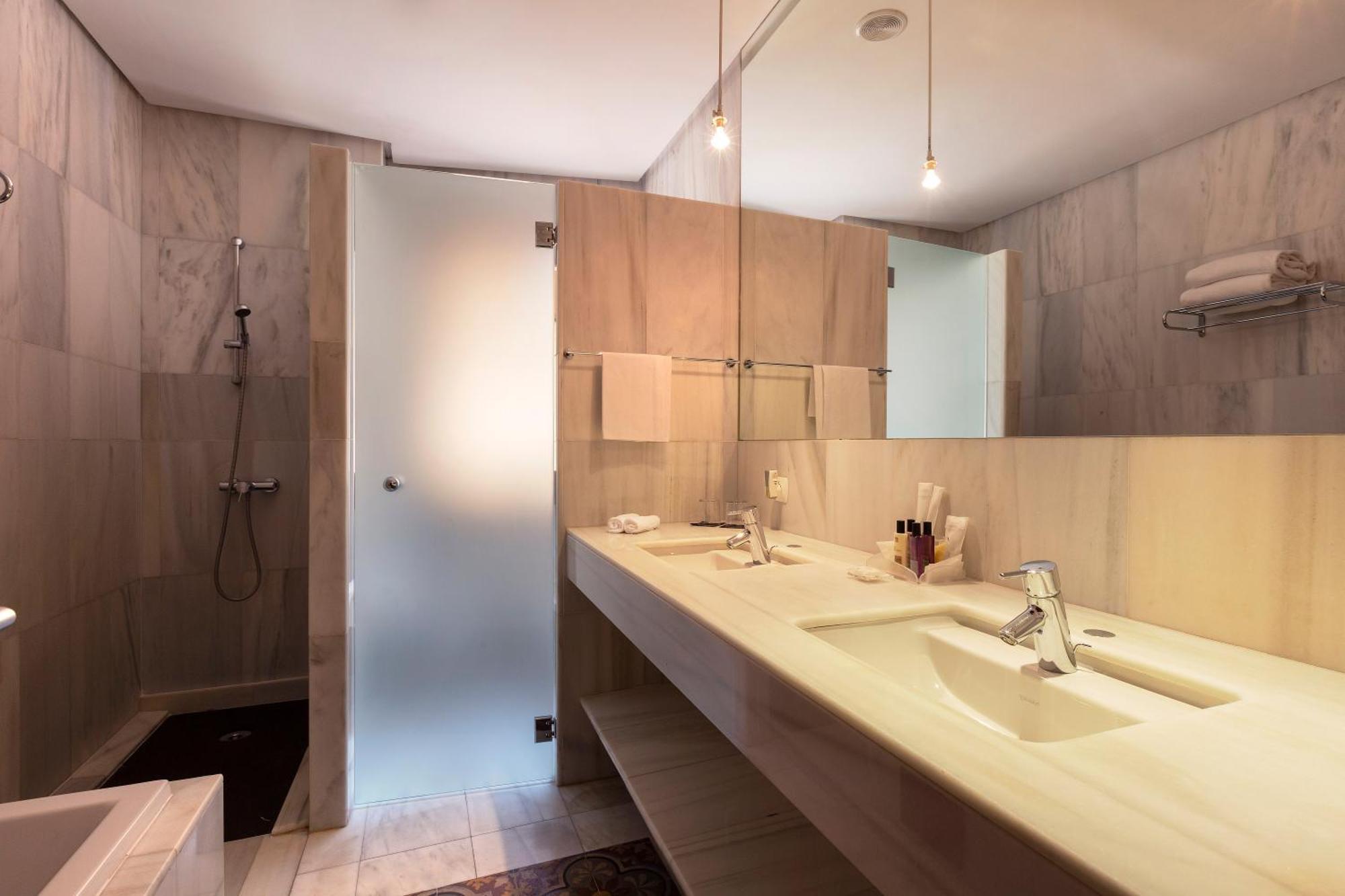 Junior Suite Spa Access
