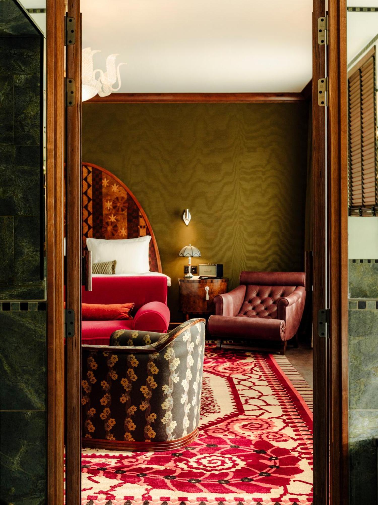 Heritage Suite,1545190222:JPEG