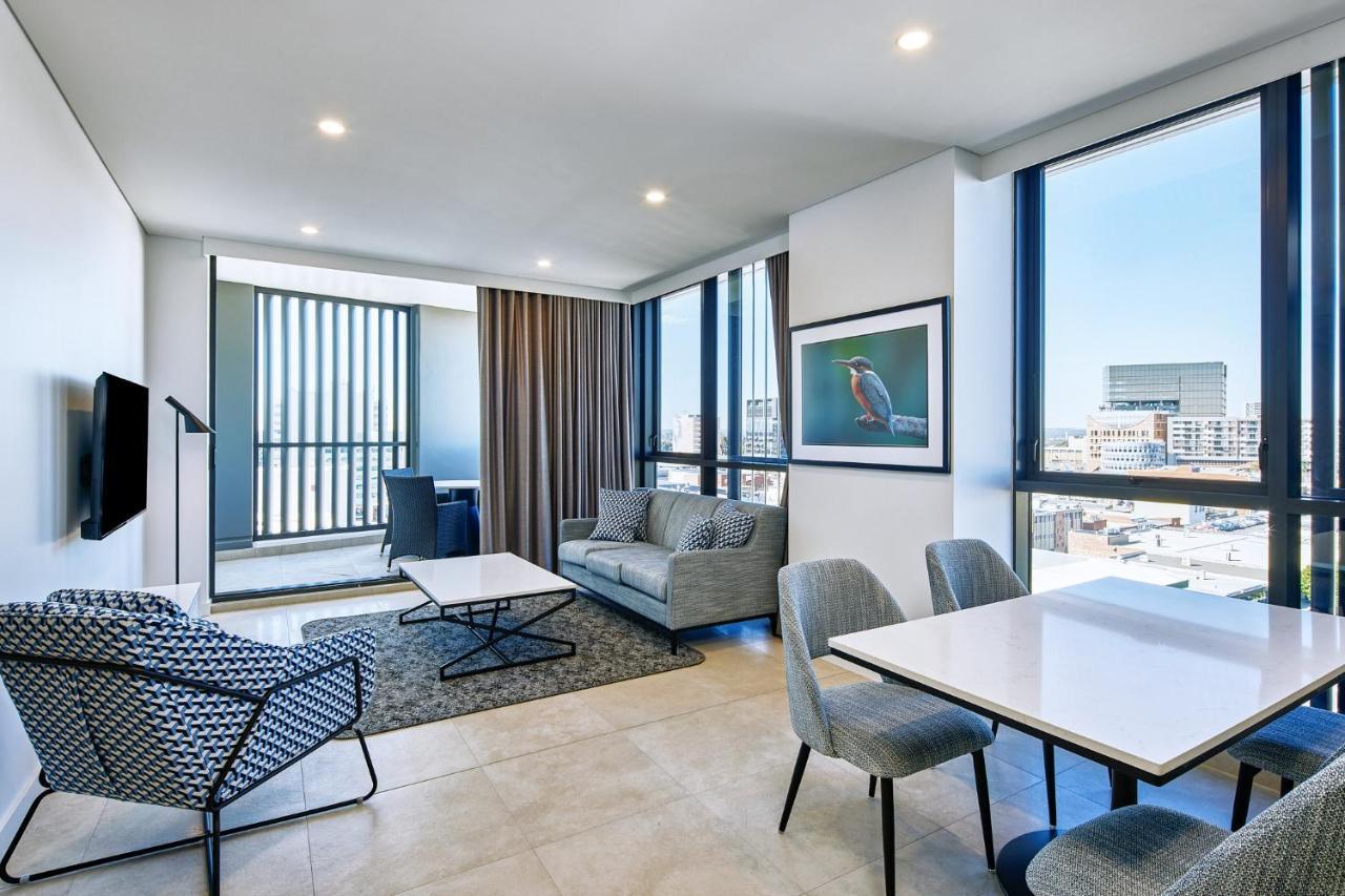 Two-Bedroom Balcony Suite,1476224005:JPEG