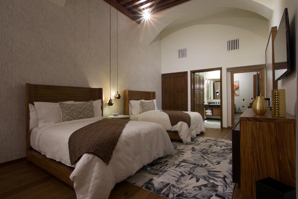 Superior Queen Room Two Queen Beds