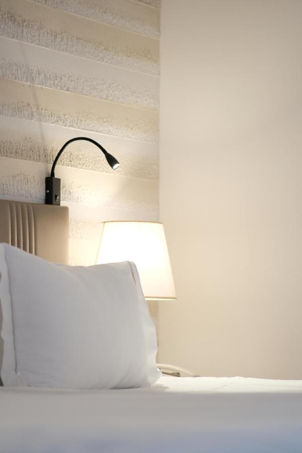 Standard Double Room,1480766810:JPEG