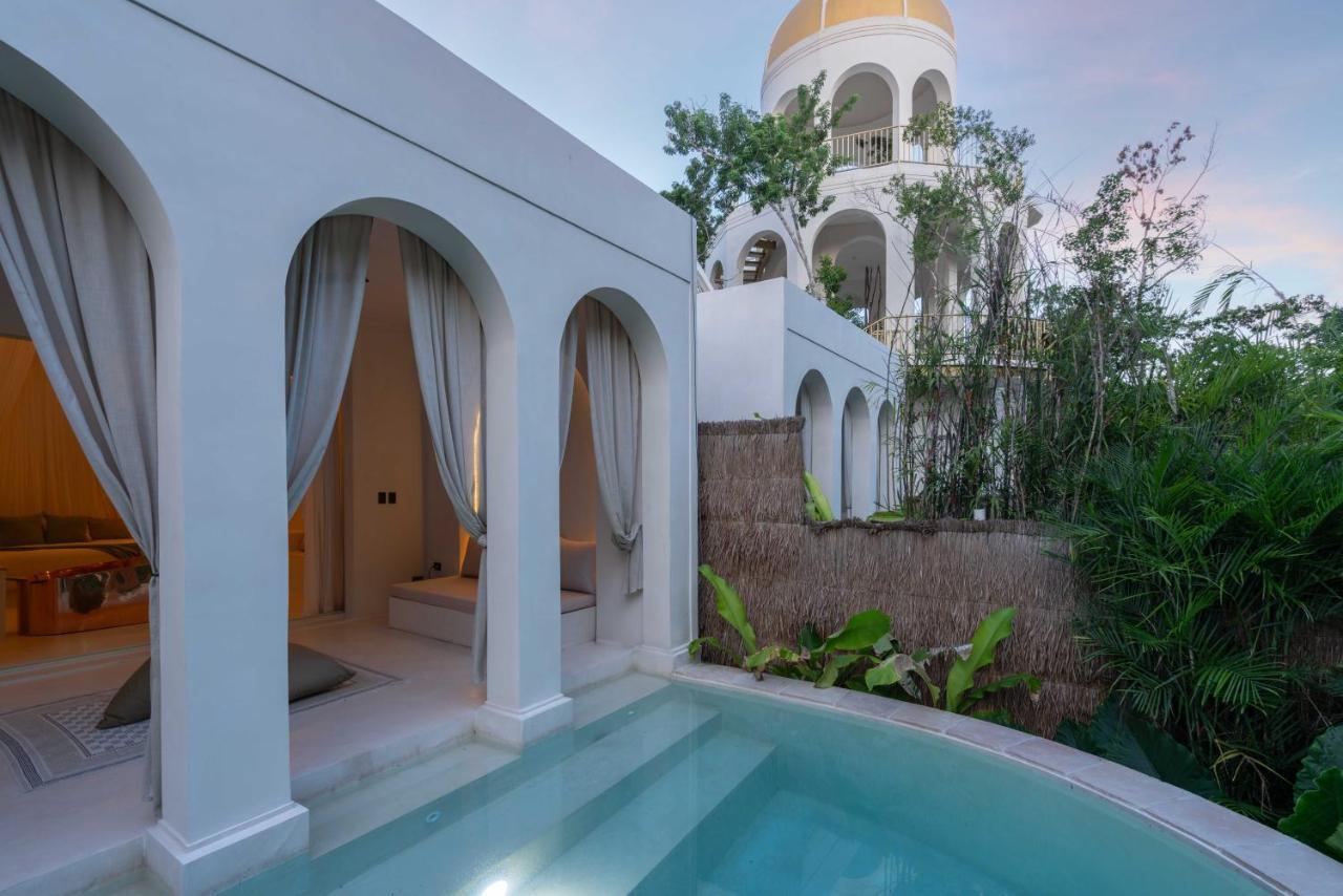 Suite Private Pool