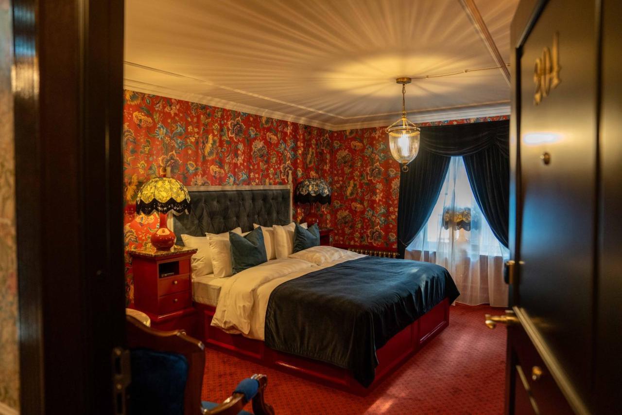 Grande Chambre Noble