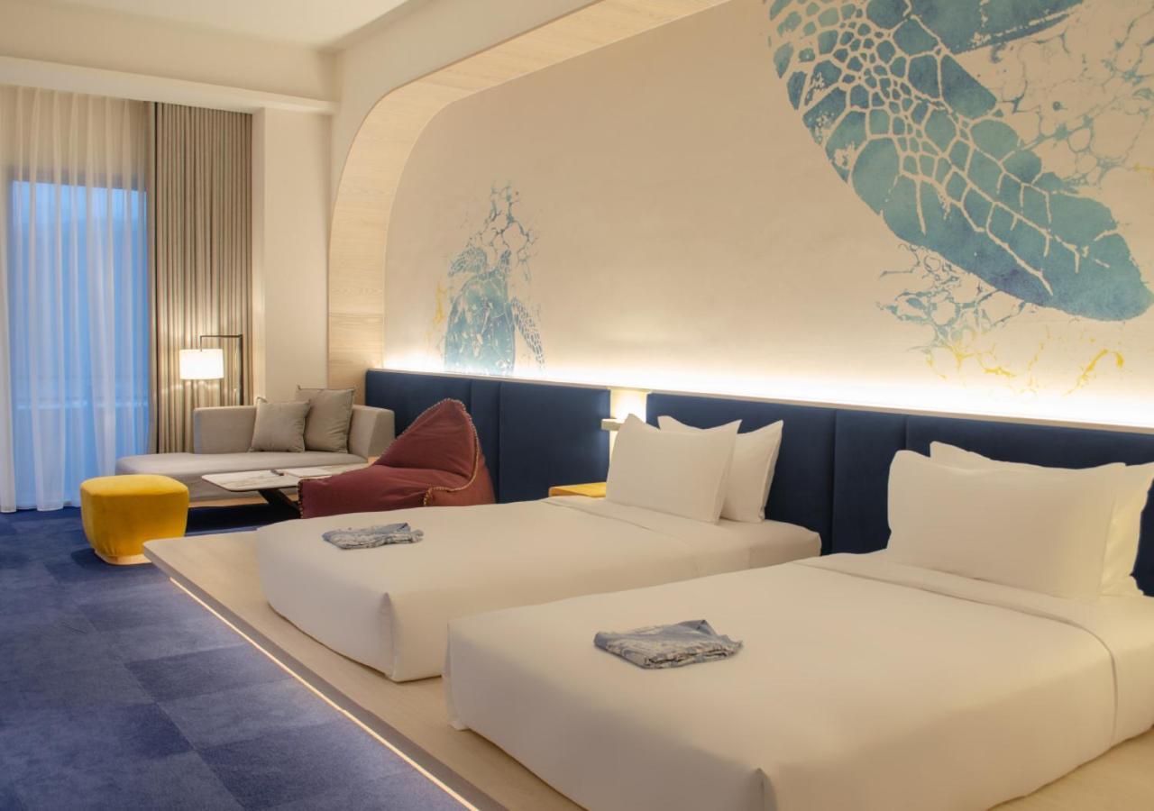 Twin Room with Mountain View