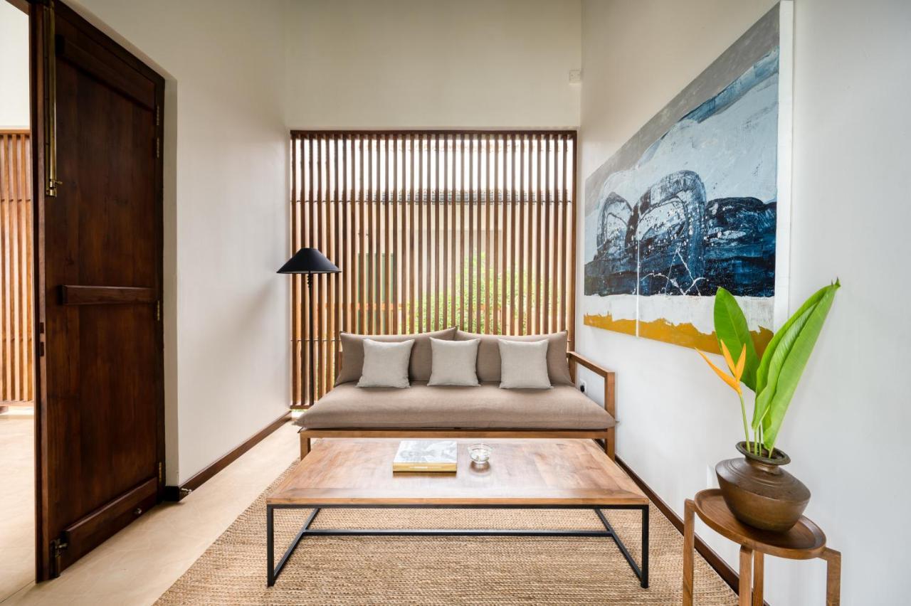 Palm View Room