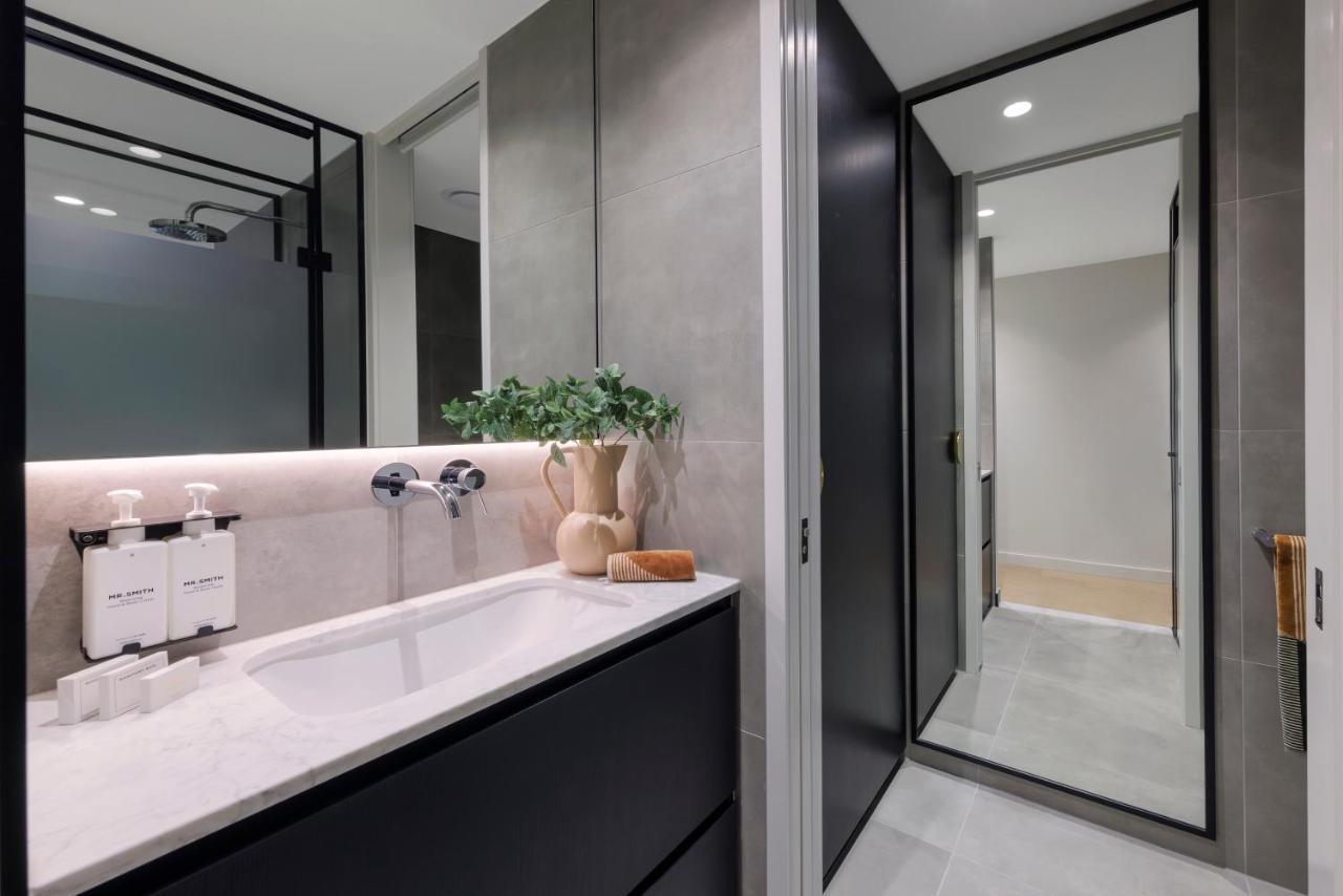 Superior Veriu Suite