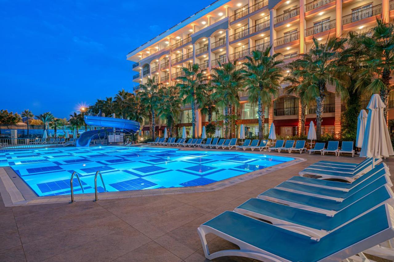 Standard Double or Twin Room Balcony