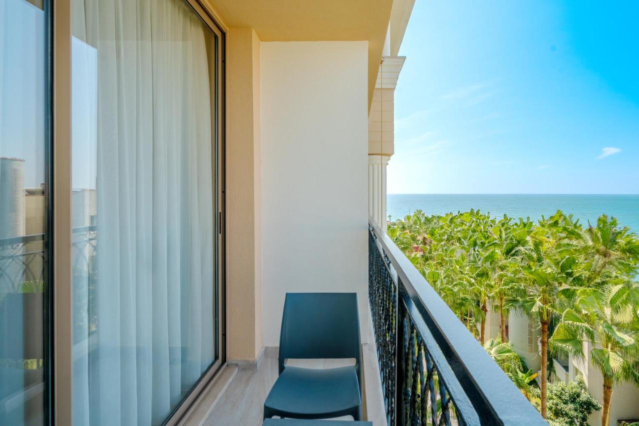 Standard Double or Twin Room Balcony