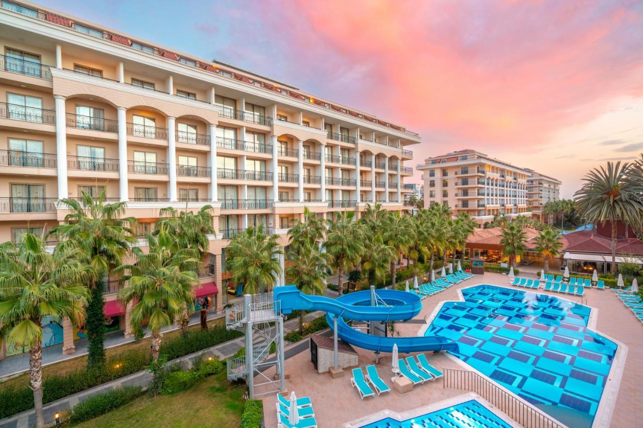 Standard Double or Twin Room Balcony