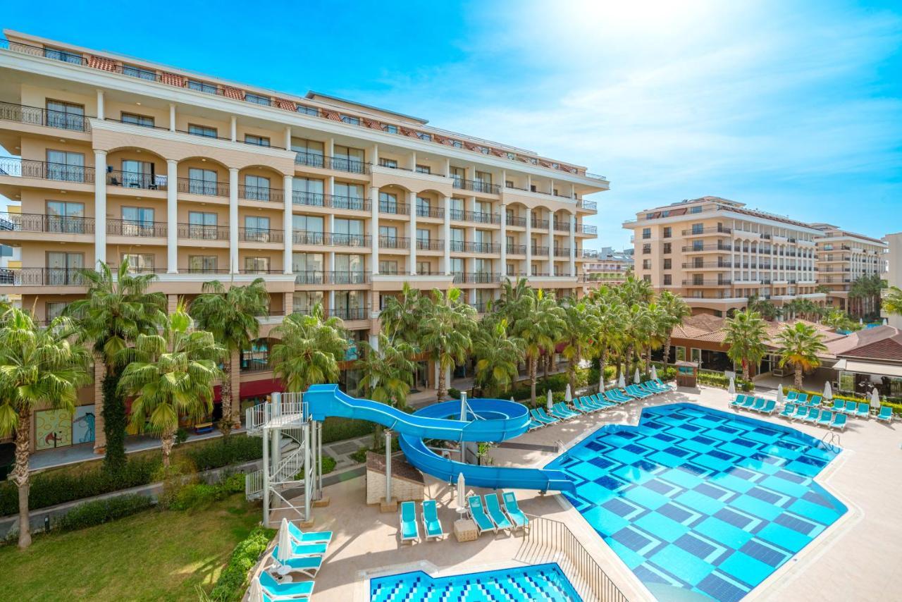 Standard Double or Twin Room Balcony