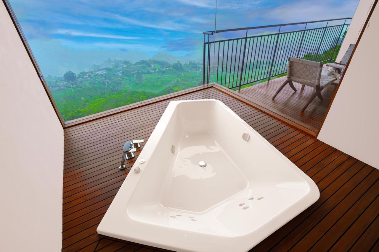 Valle Romanza The Jacuzzi Suite Valley View Evening Hi-Tea Complimentary