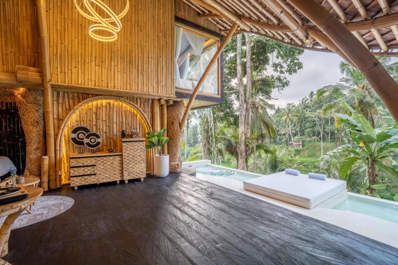 Villa with Private Pool,1496106805:JPEG