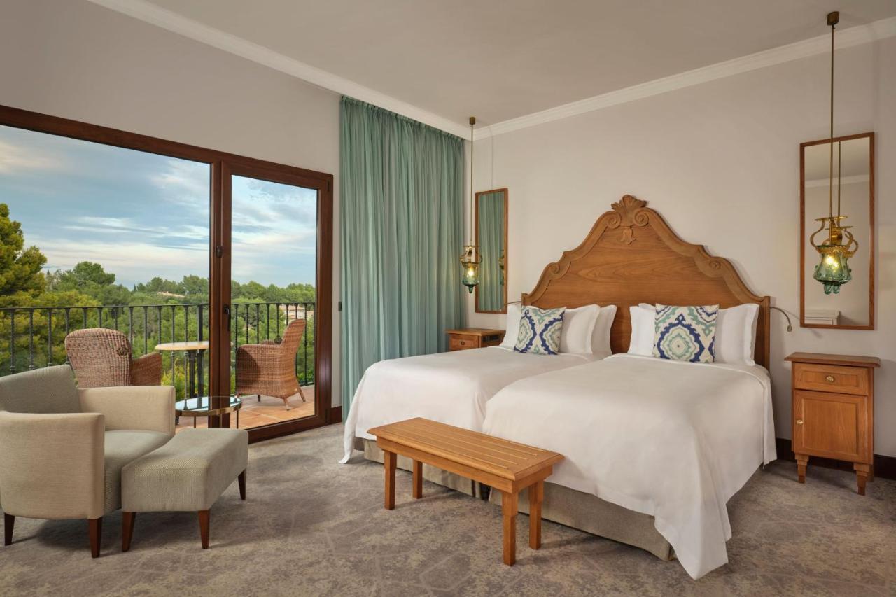 Classic Terrace Double Room Balcony Garden View