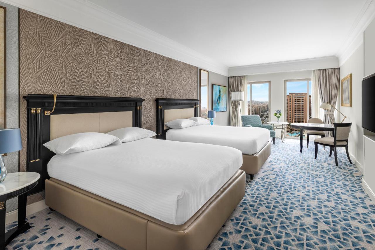 Premium Twin Room Ergonomic Flex Space