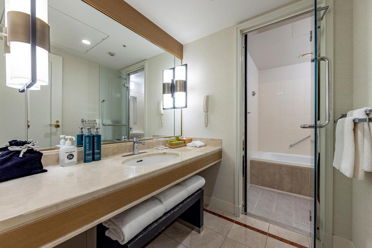 Japanese Western Corner Suite