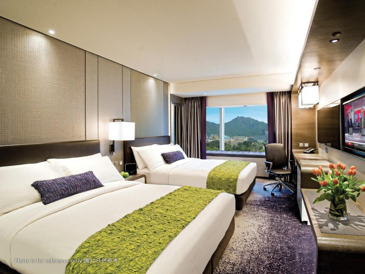 Plaza Deluxe Family Room