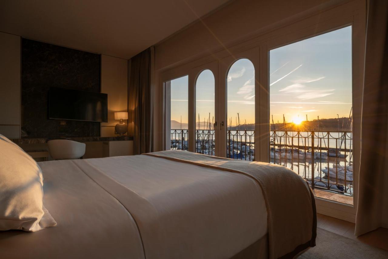 Deluxe Double Room Lake View