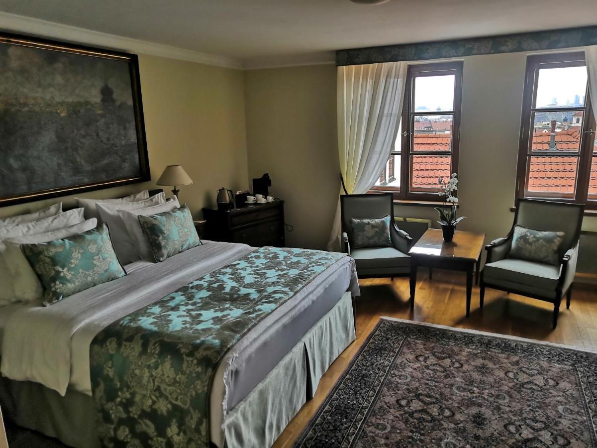 Grand Deluxe Double or Twin Room