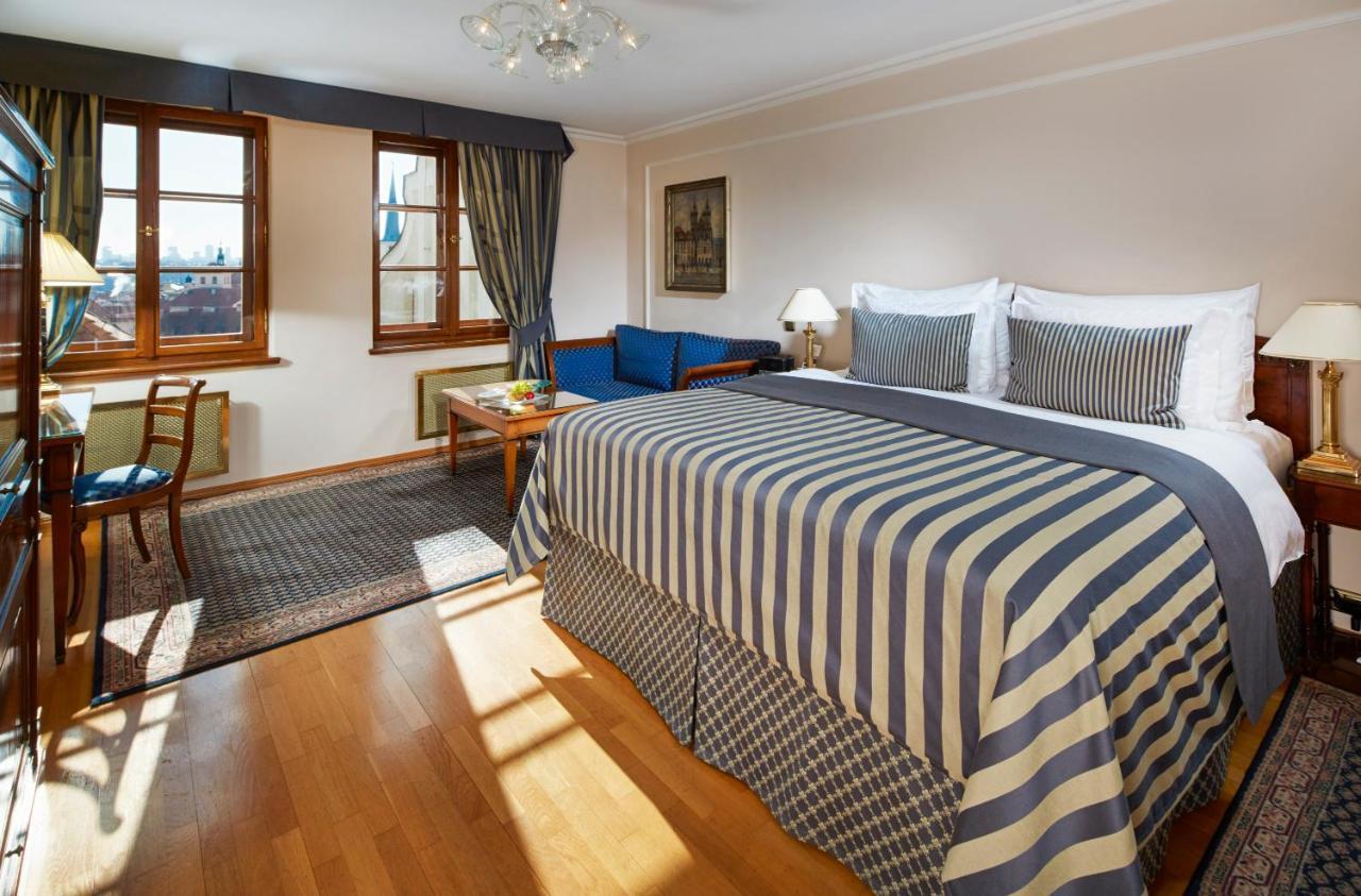 Grand Deluxe Double or Twin Room