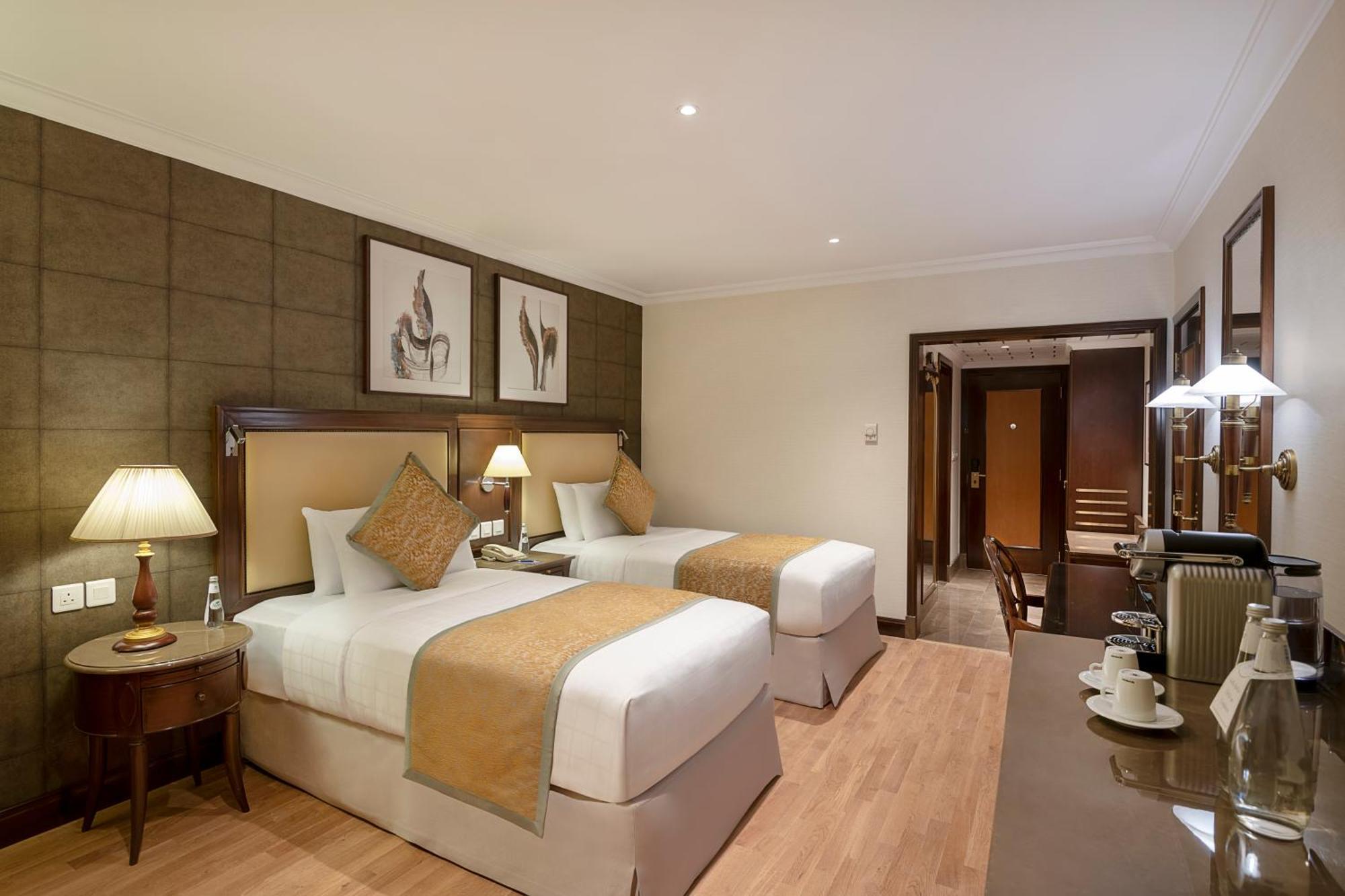 Grand Family City Triple Three Double Beds,1498825729:JPEG