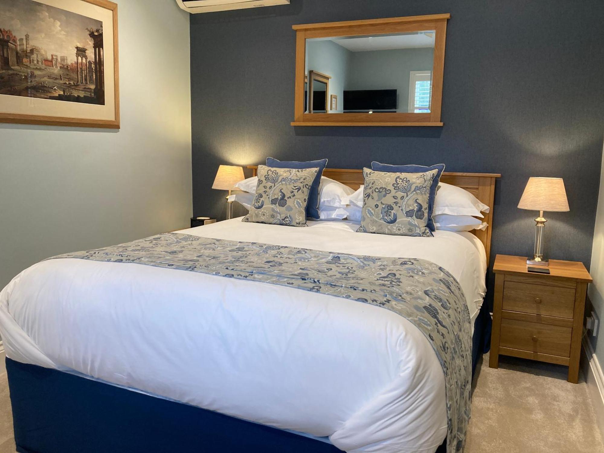 Classic Double Room