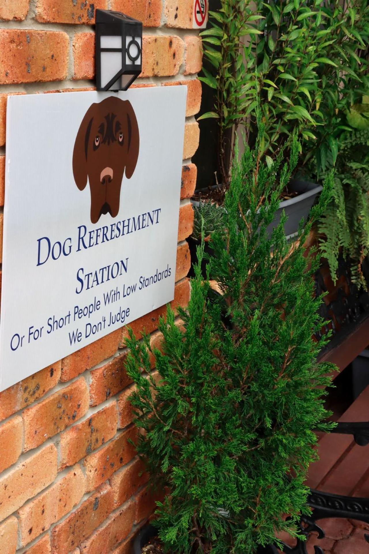 Twin Room Pet Friendly