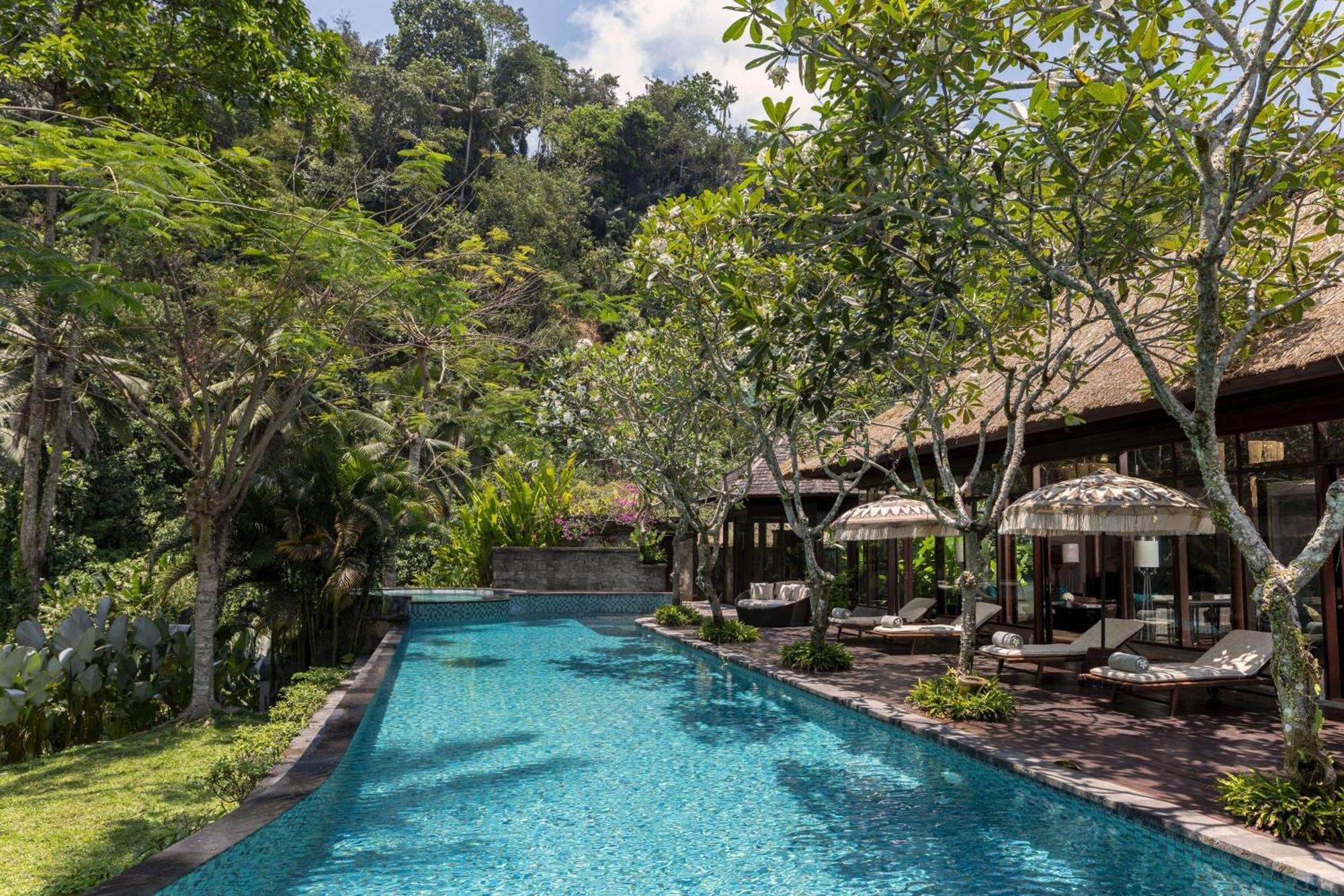 Villa Mandapa avec 3 Chambres et Piscine - Vue sur Rivière Ayung