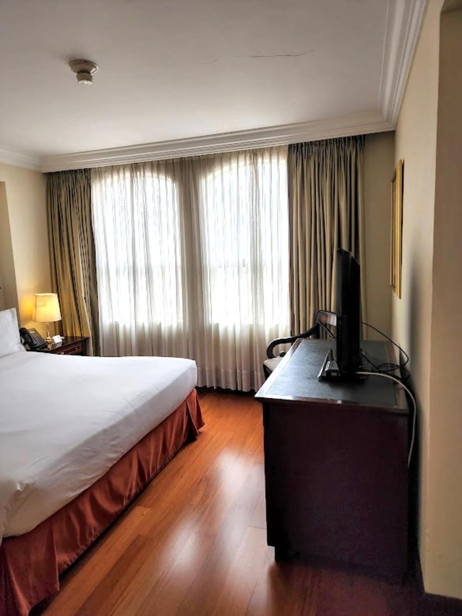 Deluxe Junior Suite