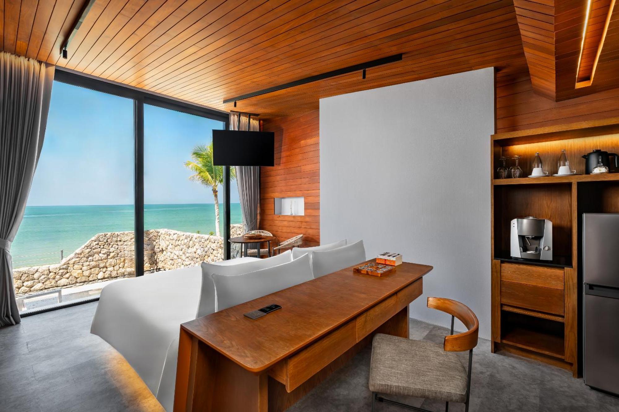 Villa Private Pool Beach Front