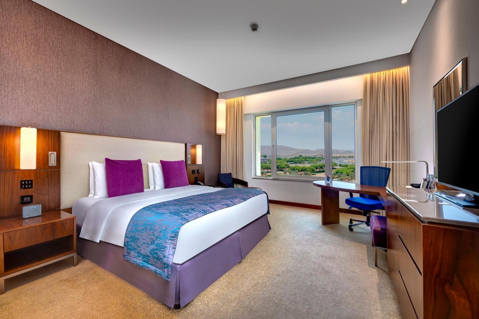 King Room with Mountain View