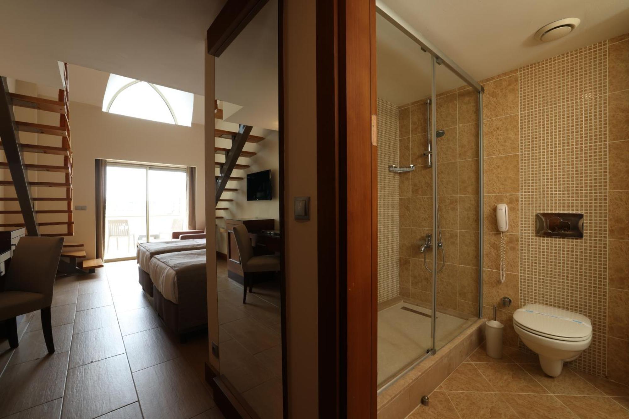 Standard Family Room