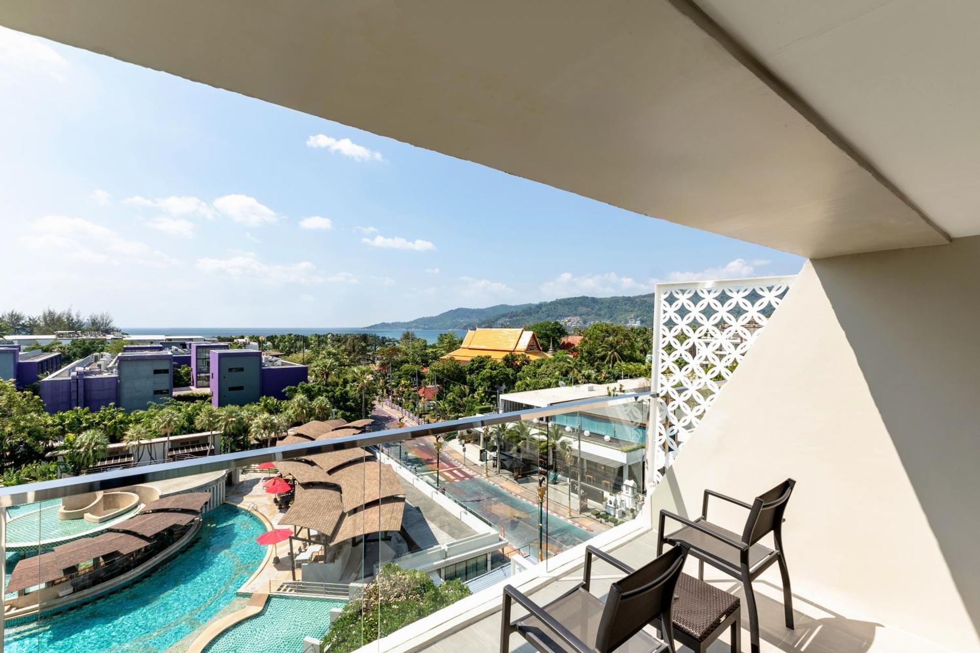 Elite Balcony Seaview