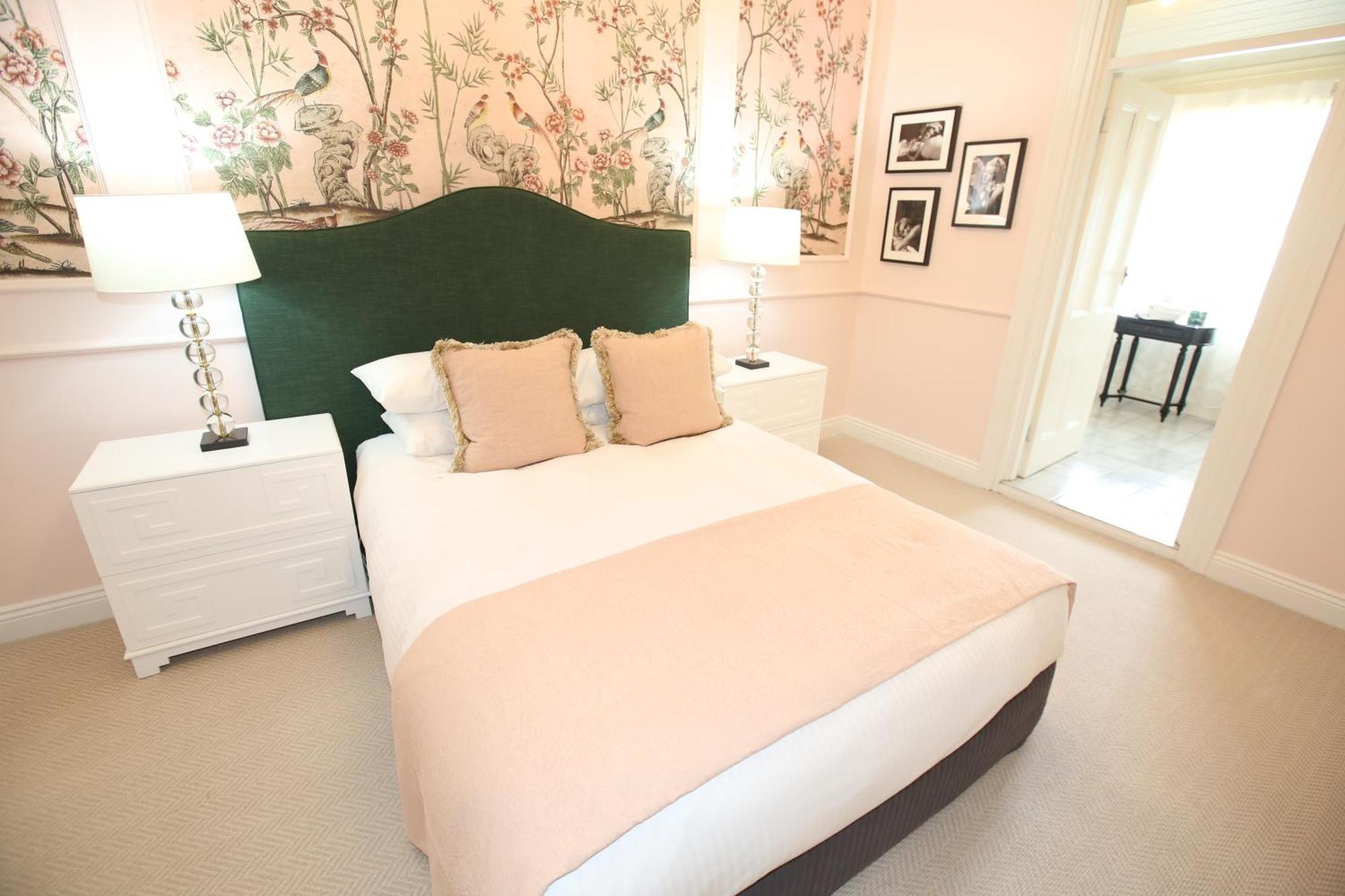 Double Room with Private Bathroom,1679629918:JPEG