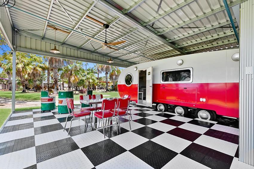 Retro Bel Air Caravan (with Private External Bathroom),1765321569:JPEG