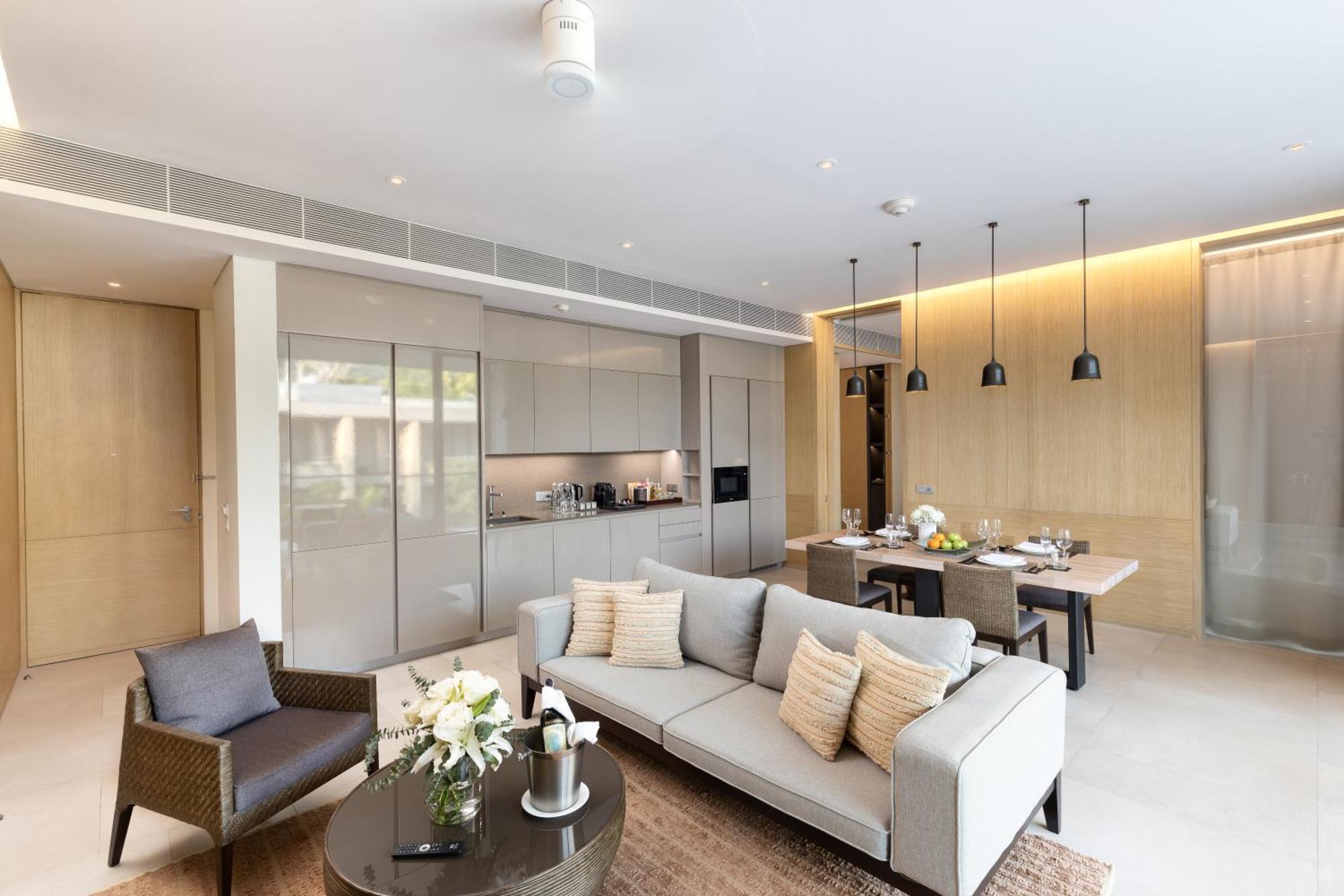 2 Bedrooms Azure Pool Penthouse