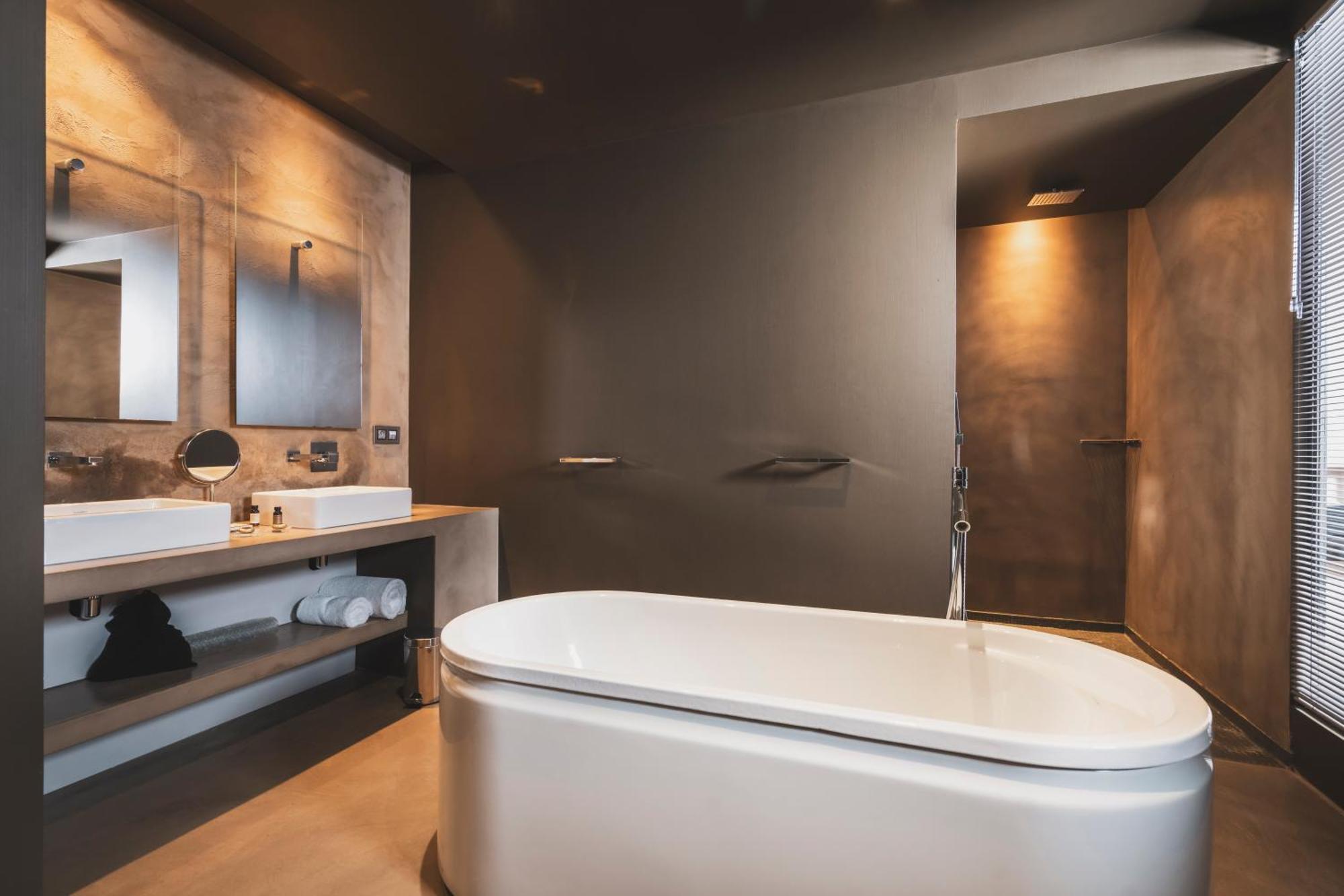 Junior Suite,1499793547:JPEG