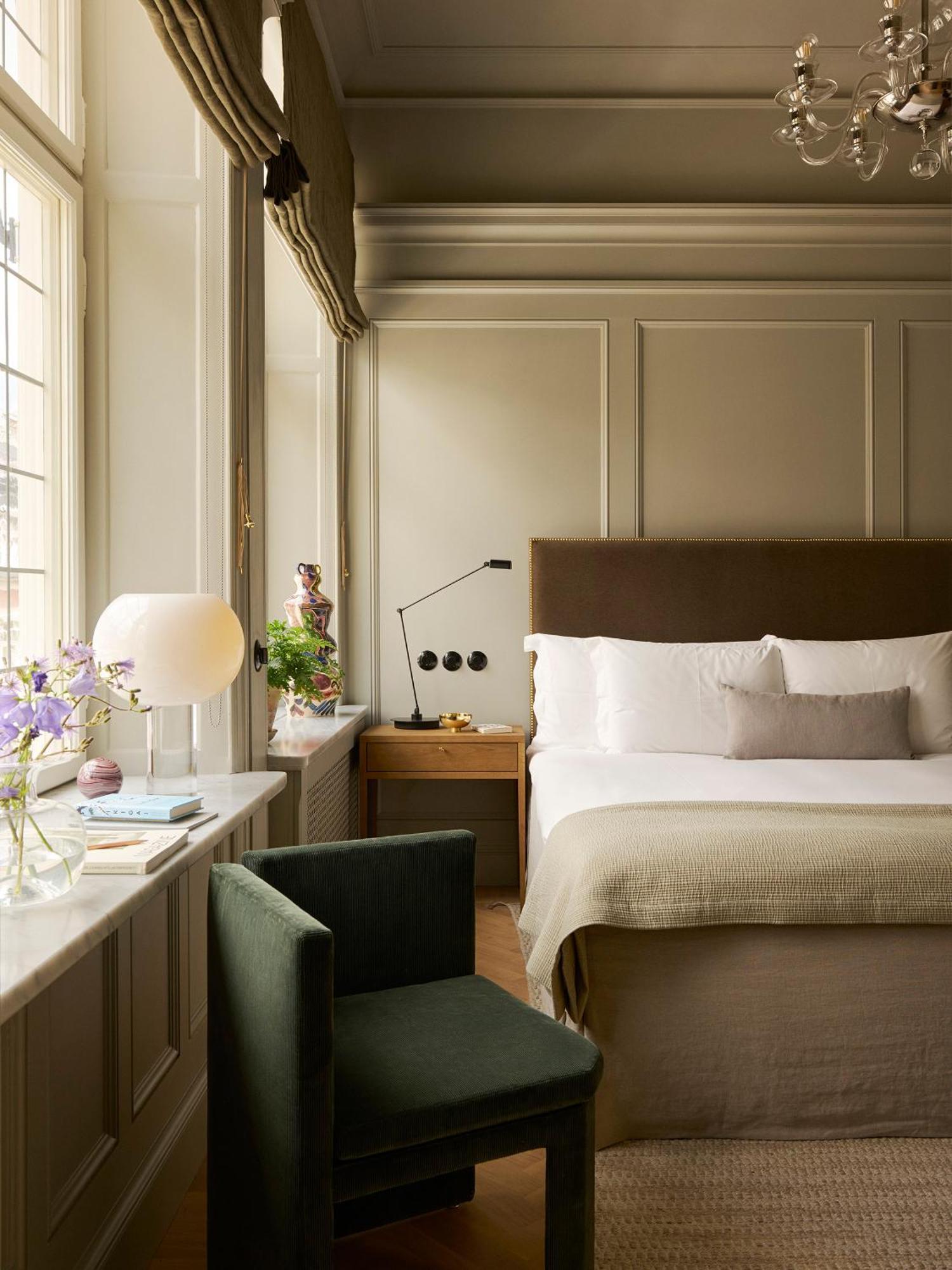 Superior Double Room,1734323608:JPEG