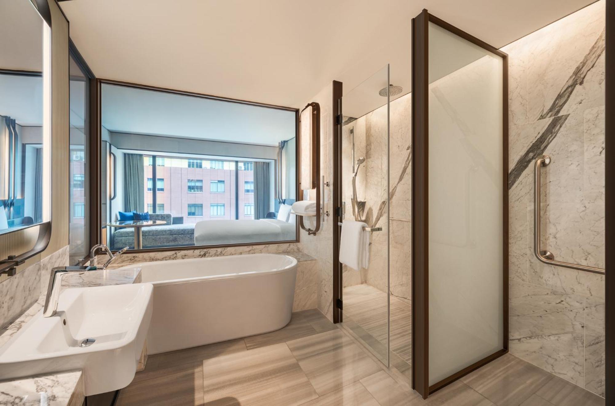 King Room - Mobility Accessible