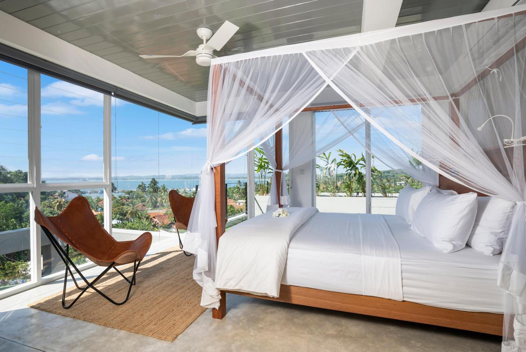 Deluxe Double Room with Balcony and Sea View,1502777806:JPEG