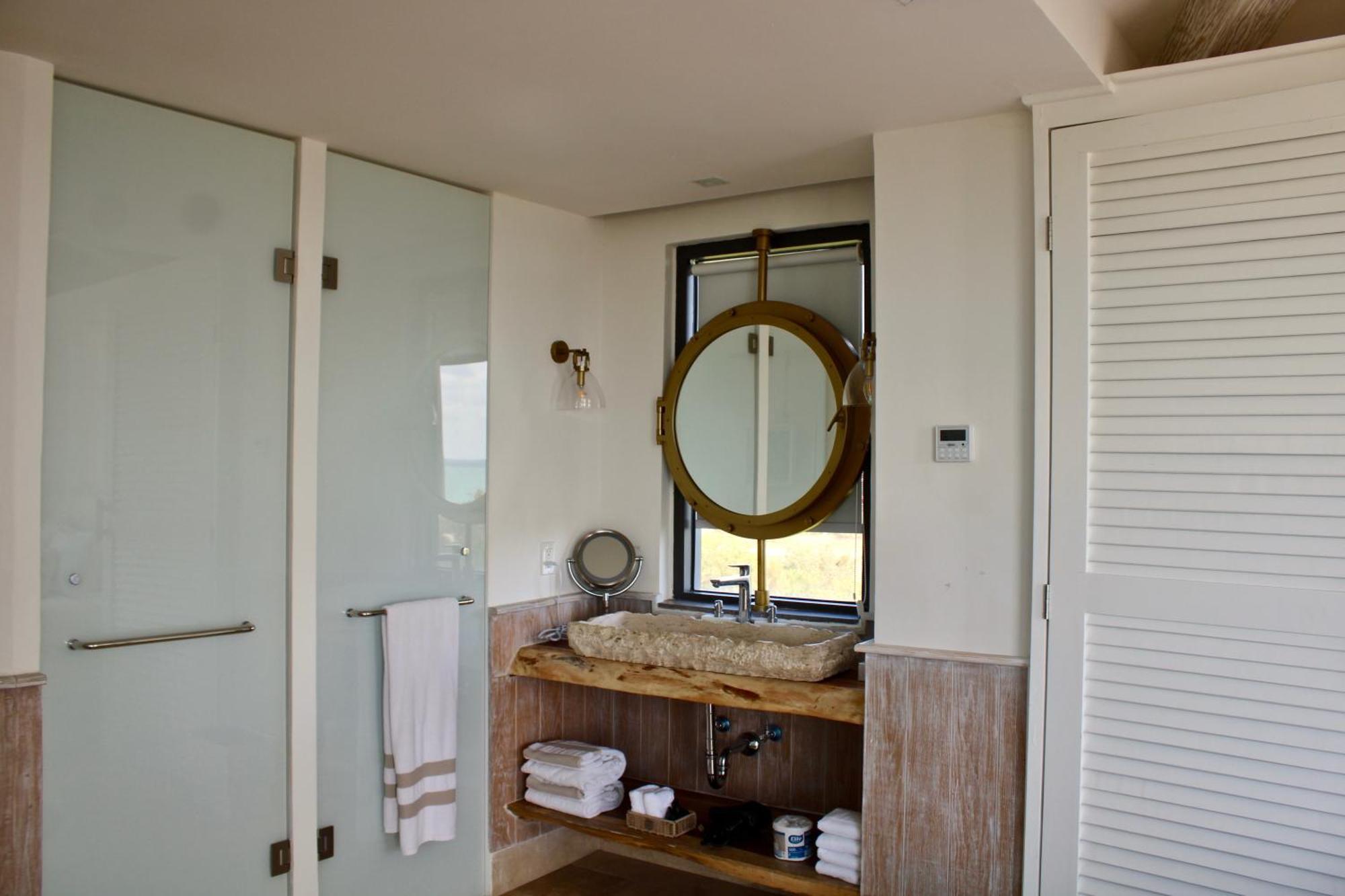 The Cozy One Suite Double,1546207735:JPEG