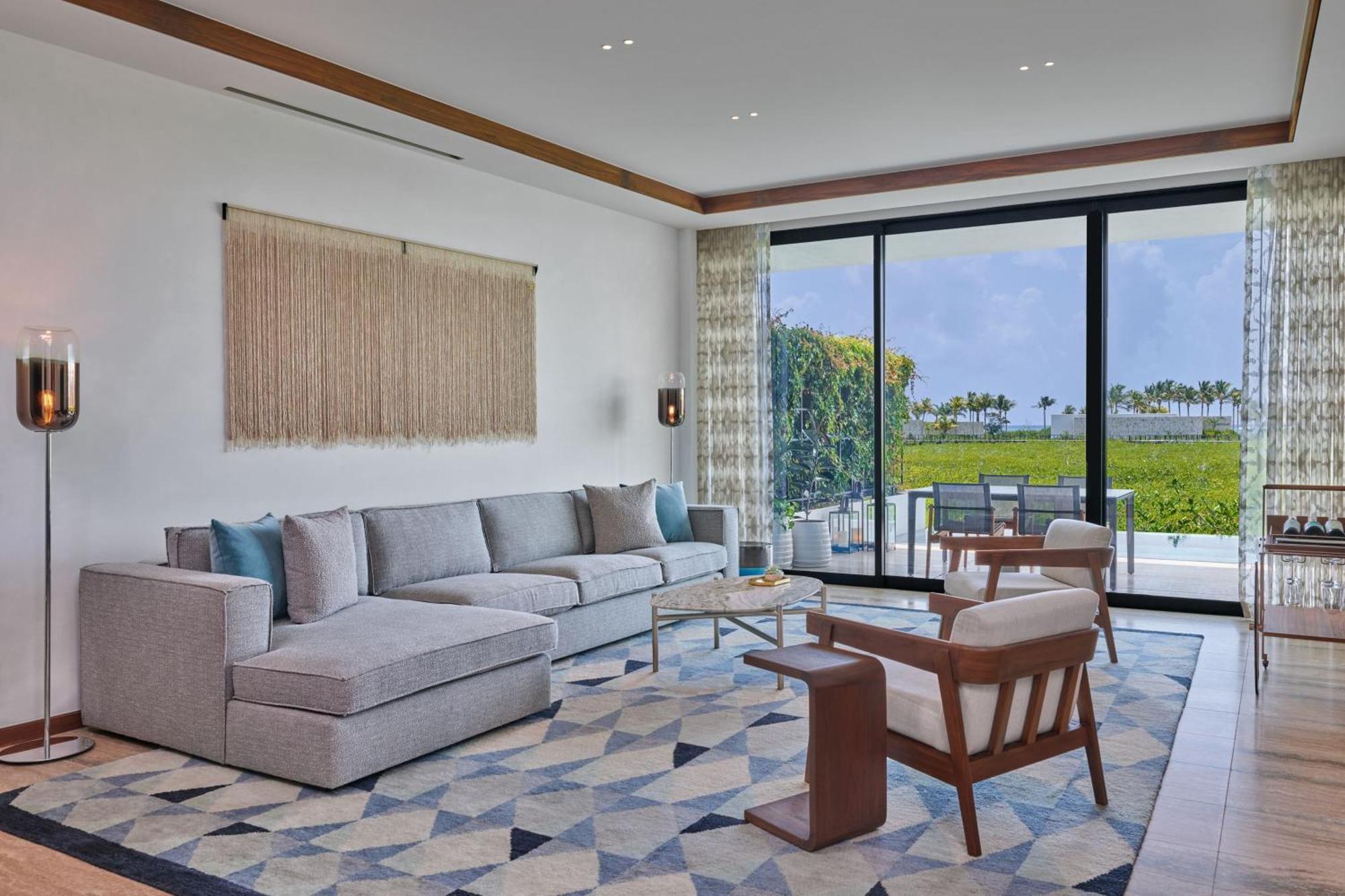 St. Regis Suite with Ocean View, Plunge Pool and Terrace,1540552999:JPEG