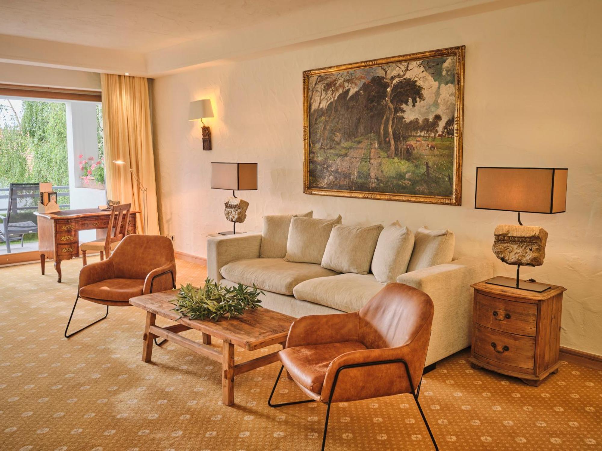 Large Double Room