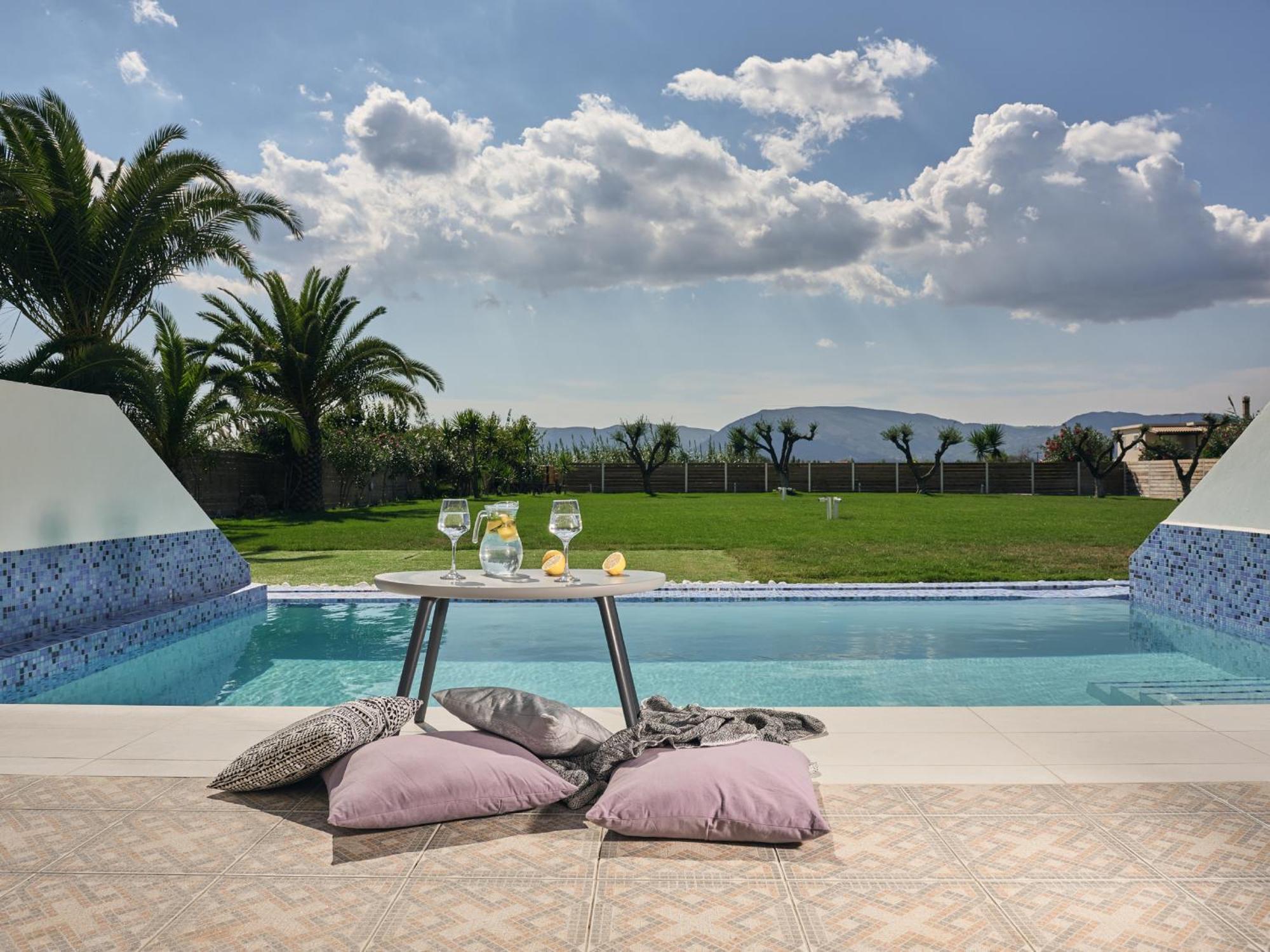 Master Suite with Private Pool,1571382014:JPEG