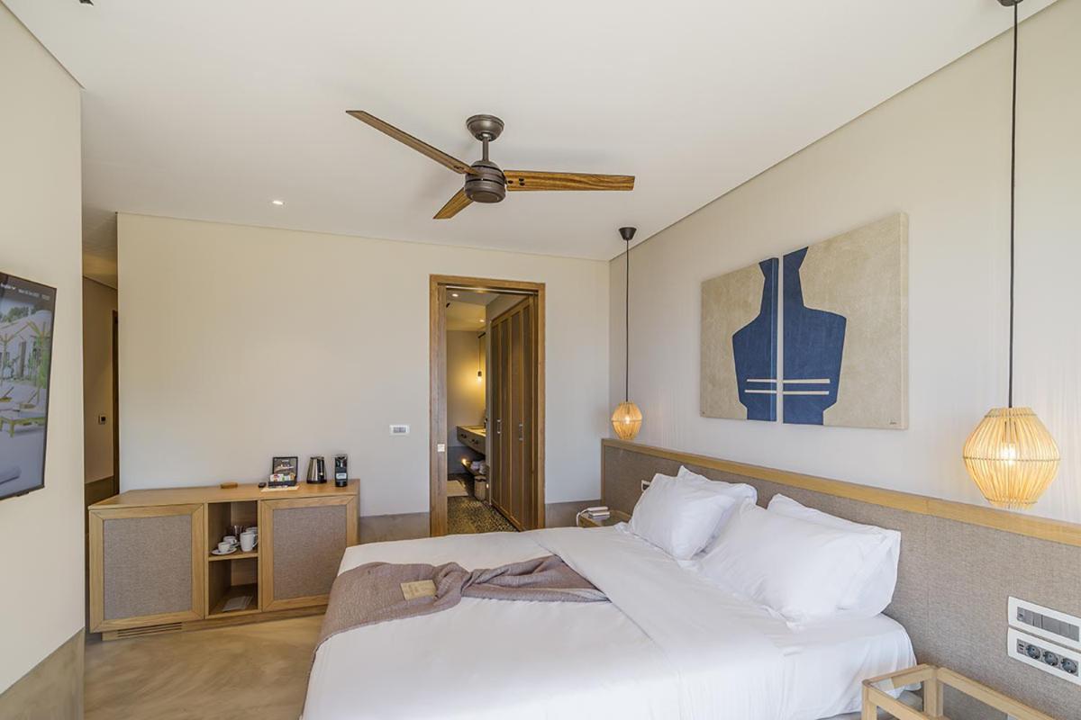 Eliamos Sea View Three Bedroom Villa Outdoor Private Pool
